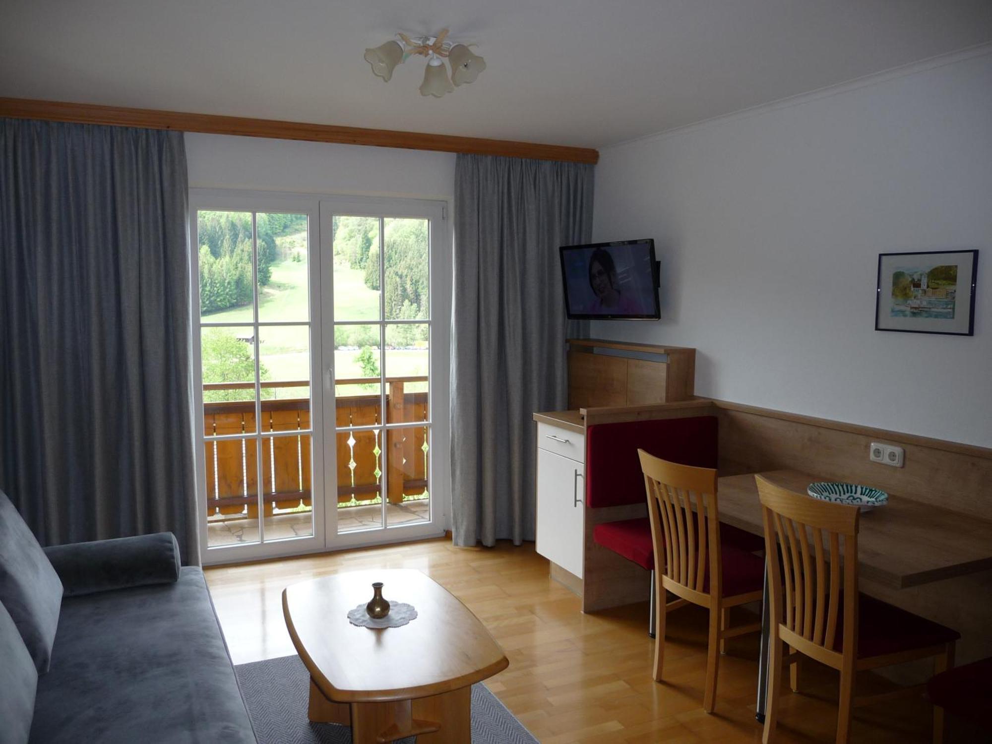Haus Lungau Lägenhet Fuschl am See Exteriör bild